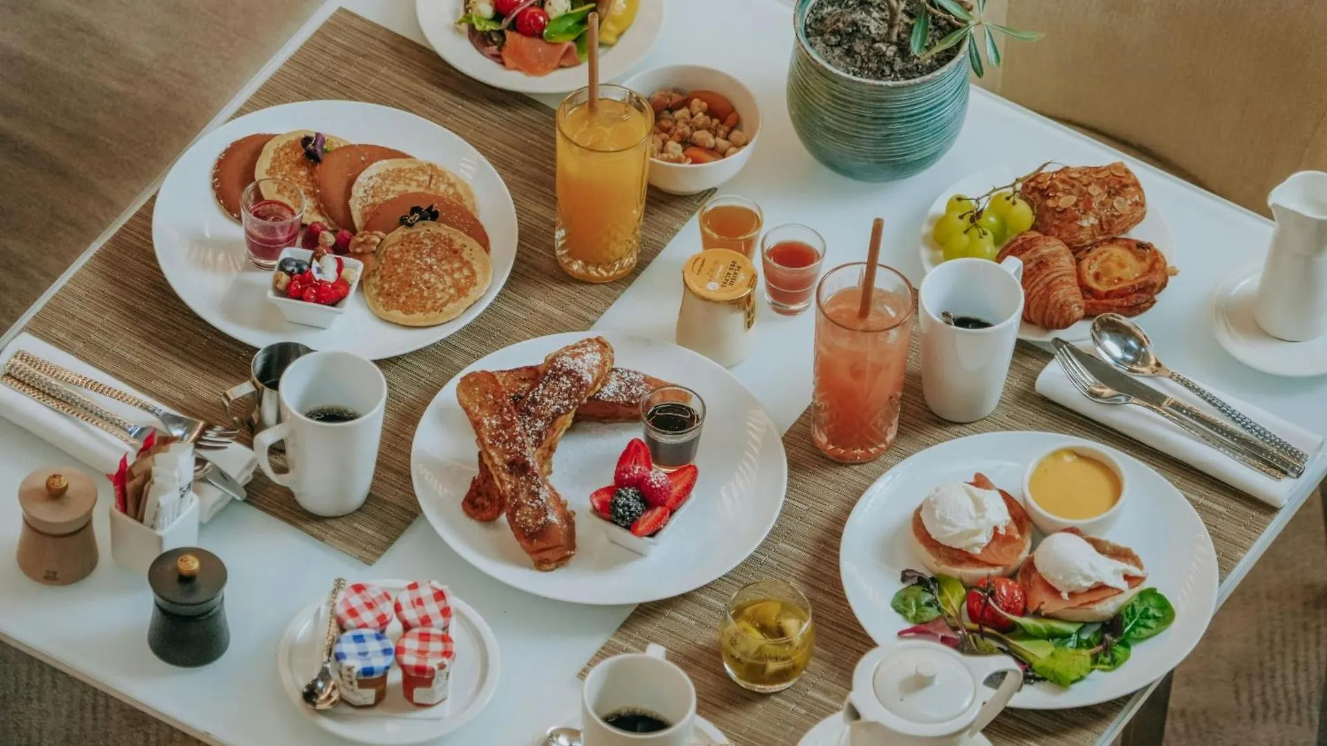 Jw Marriott Cannes Hotel