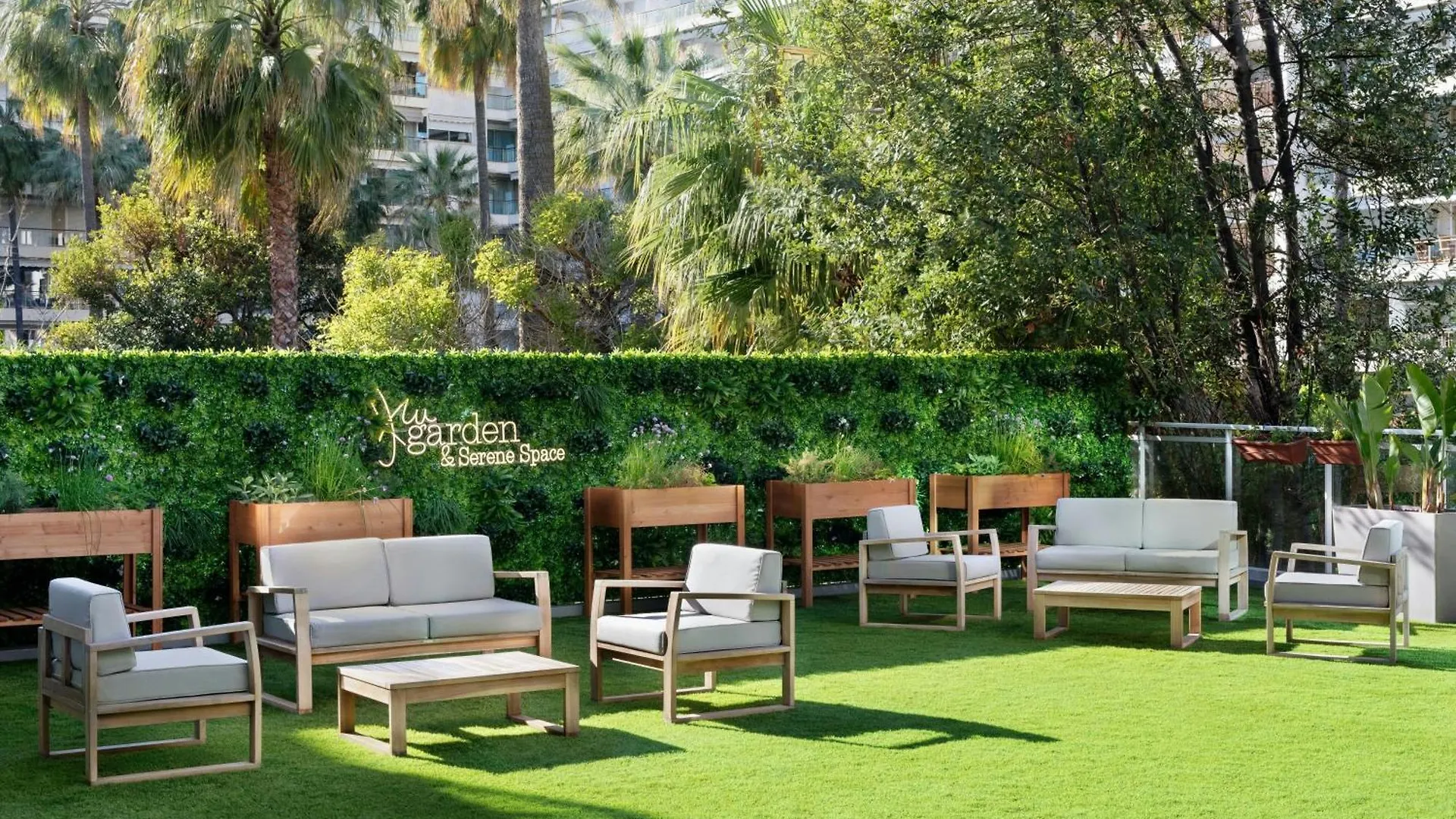 ***** Hotel JW Marriott Cannes Francia